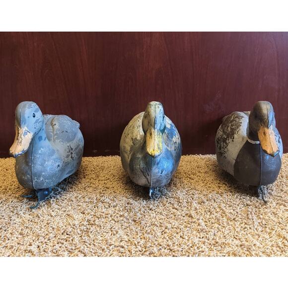 Plastic Duck Decoy Vintage Outdoors Set of 3 - Picture 1 of 10